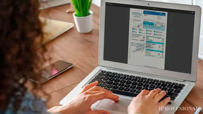 El Gobierno anunció nuevos aumentos en las tarifas hasta 2025: cuáles son y a quiénes afectará