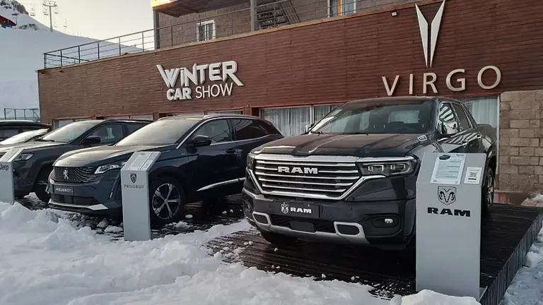 El parque temático de autos de Stellantis se muda a Las Leñas con Jeep, RAM, Peugeot y otras