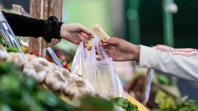 ¿Qué impacto tendrán los aumentos de alimentos y servicios en la inflación de noviembre?