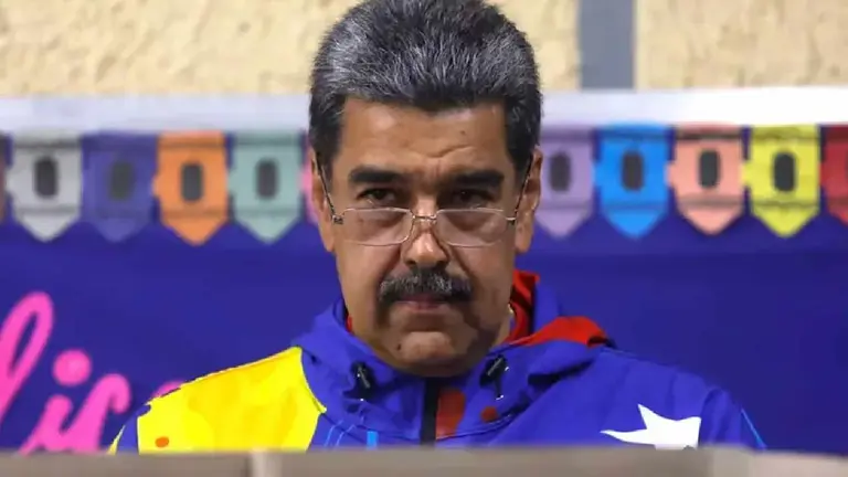 Nicolás Maduro pidió detener a otros 16 argentinos