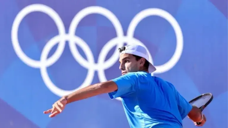 Francisco Cerúndolo le ganó un partido durísimo a Humbert y se metió en octavos de final de París 2024