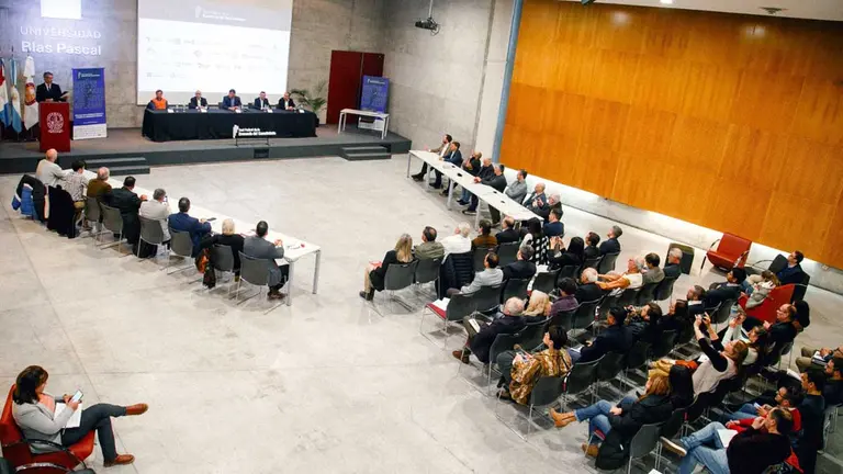 Polos y entidades informáticas crean una red federal para impulsar la economía del conocimiento