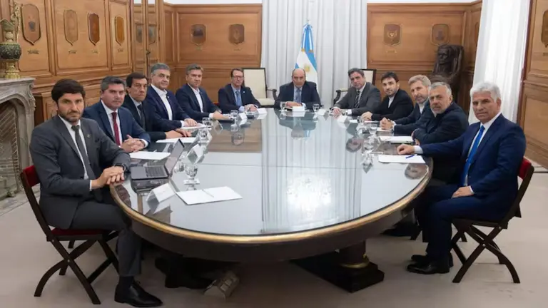 Gobernadores de JxC se reunieron con Francos: reclamaron por fondos pendientes y obra pública