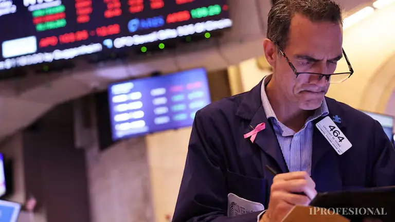 Las 8 causas que explican el desplome de los mercados que sacude al mundo