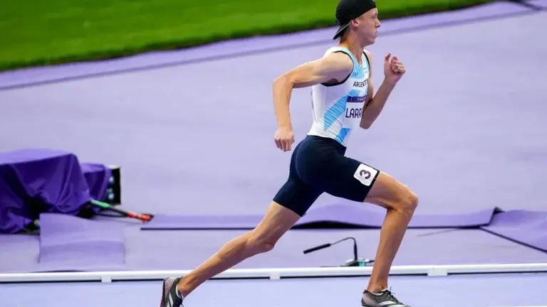 Elián Larregina terminó sexto y quedó fuera de la lucha por la medalla