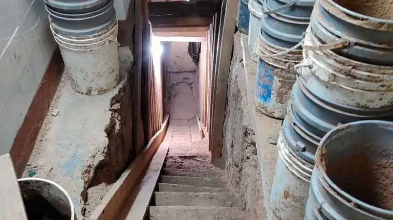 Frustraron otro "robo del siglo" a un banco: así descubrieron el túnel de cuatro metros de profundidad