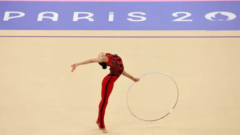 Una gimnasta de 16 años hizo una rutina con un tema de Michel Jackson y se volvió viral