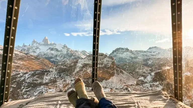Cuánto cuesta una noche en el hotel "más alto del mundo", frente al Fitz Roy