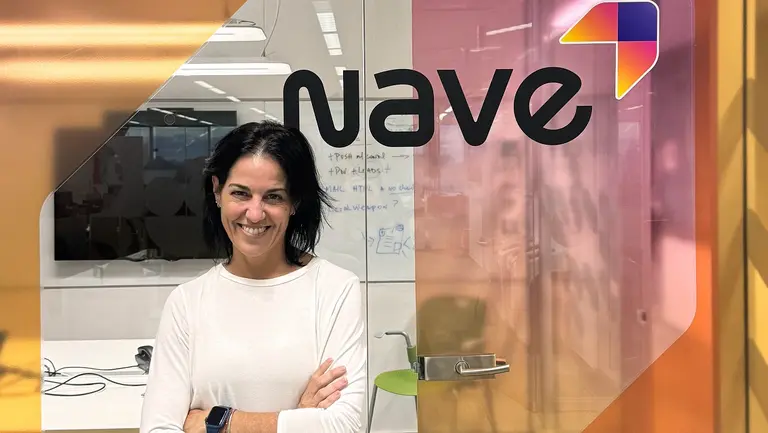 Romina Simonelli asume como número uno en Nave