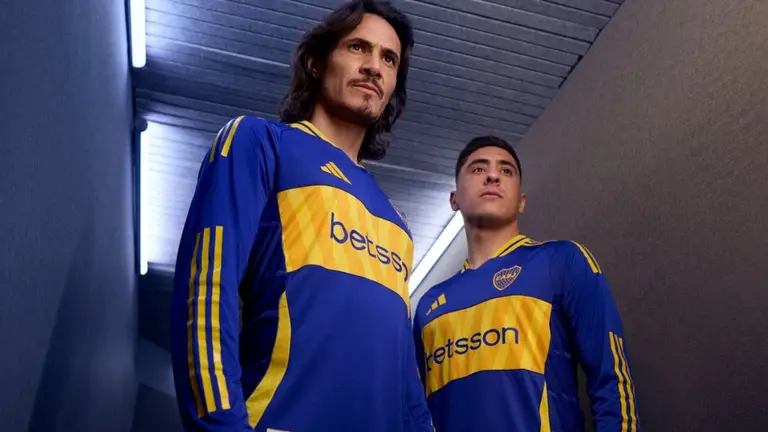 Boca presentó su nueva camiseta: cuánto cuesta y qué homenaje tiene oculto