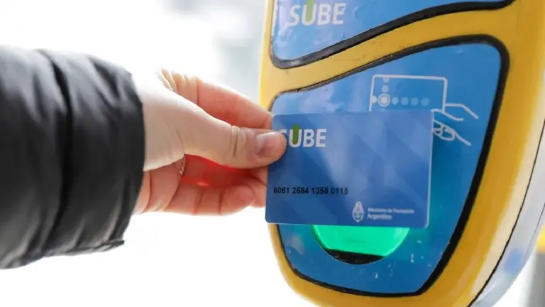 Los cambios para jubilados en la forma de pagar el transporte con la SUBE