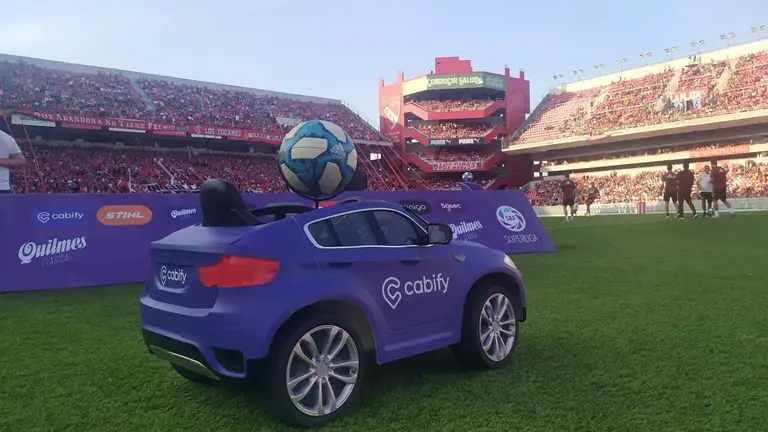 "Los jóvenes hacen que las marcas empiecen a apoyar comercialmente a otras plataformas"