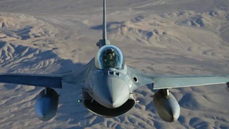 El Gobierno negó que un avión argentino haya invadido el espacio aéreo de Chile