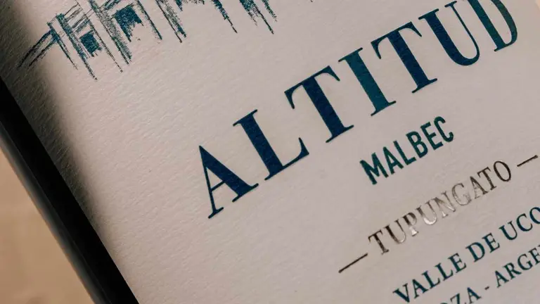 Bodega Andeluna renueva la imagen de sus vinos Altitud y suma un Cabernet Franc