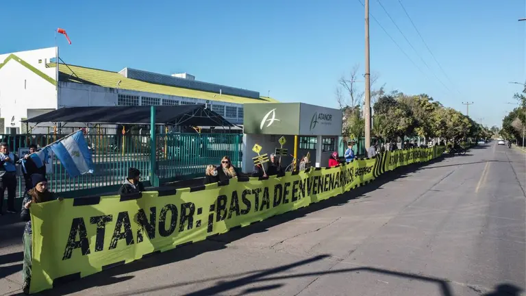 Contaminación y desastre ecológico: Atanor pide reabrir su planta de San Nicolás