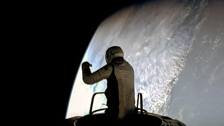 Astronautas dan primer paseo espacial privado de la historia