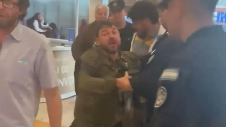 Llamaron "chorro" a Juan Grabois luego de su viaje para visitar al papa Francisco y se desató un escándalo