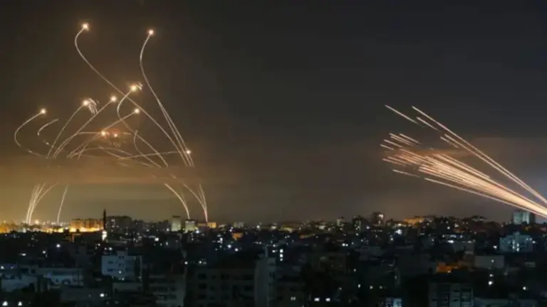 La cúpula de Hierro en Israel ayudó a detener decenas de misiles tras el ataque de 