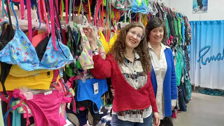 La mítica marca argentina de mallas Pymalú quebró, pero la nieta de la fundadora logró revivirla