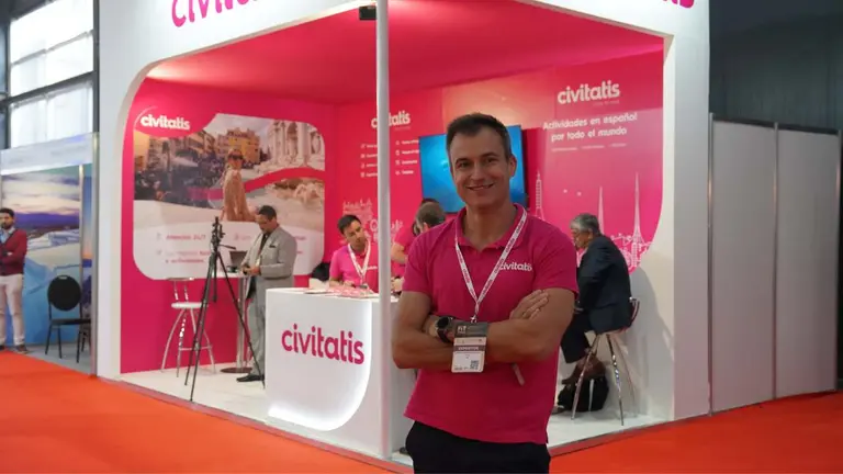 Visitó más de 70 países y creó la plataforma de viajes Civitatis