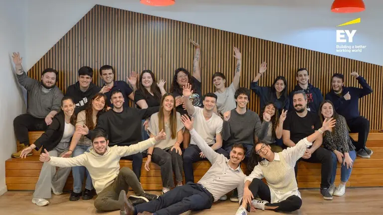 GPTW mejores empresas para jóvenes 2024