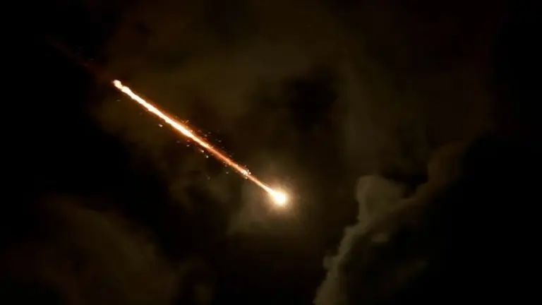 Israel lanzó un ataque con misiles contra Irán y escala el conflicto en Medio Oriente