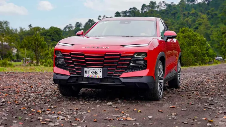 Se agranda el segmento de SUV con dos modelos chinos: Jetour X70 Plus y Dashing