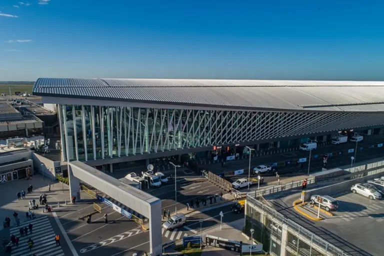 Cielos abiertos: Argentina cierra pactos con más países y aéreas internacionales multiplican vuelos al país