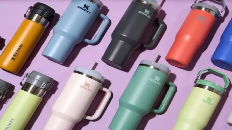 Este es el valor del Vaso Stanley Quencher y te decimos dónde comprarlo más barato