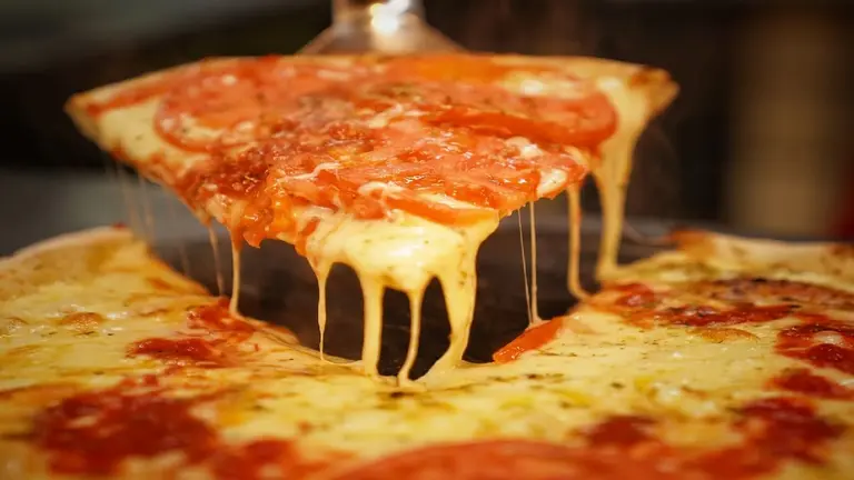 La pizzería que te regala una pizza entera se encuentra en Villa Crespo