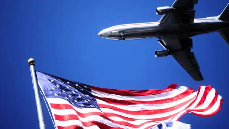 Esta es la lista completa de los ciudadanos que pueden ingresar a Estados Unidos sin visa en 2025