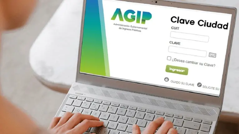 Profesionales: qué trámite hacer antes de fin de mes en CABA para evitar una multa de $3 millones