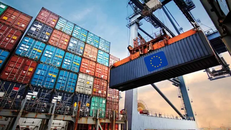 Argentina tuvo superavit comercial record en 2024