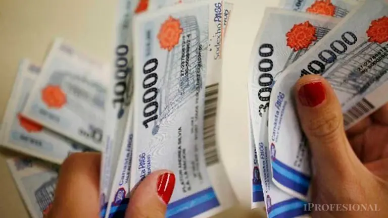 Con la reforma laboral, vuelven los tickets canasta o luncheon tickets: qué porcentaje del sueldo podrán cubrir