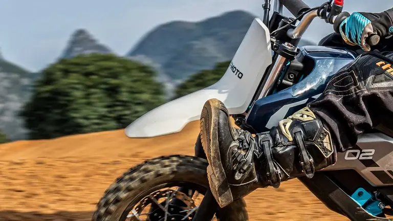 CFMoto lanza una nueva familia de motos chicas y accesibles en el país