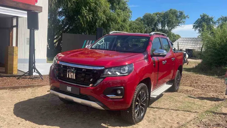 Fiat confirmó que la camioneta Titano se fabricará en Argentina y reveló fecha de lanzamiento