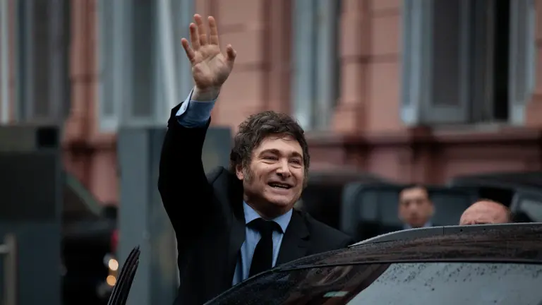 "Fenómeno barrial": así celebró Milei su aparición en la portada de la revista Time