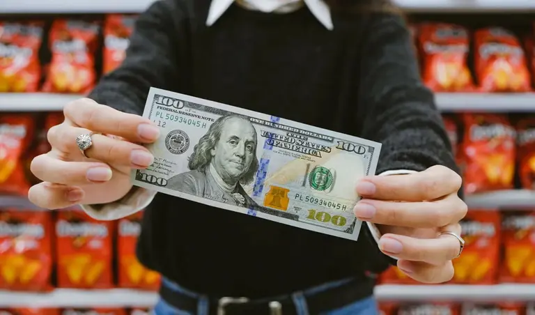 Alerta para el bolsillo: qué está pasando con los precios por el efecto dólar