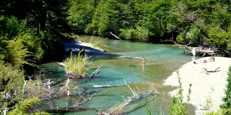 Termas de Queñi, el tesoro natural "desconocido" de San Martín de los Andes