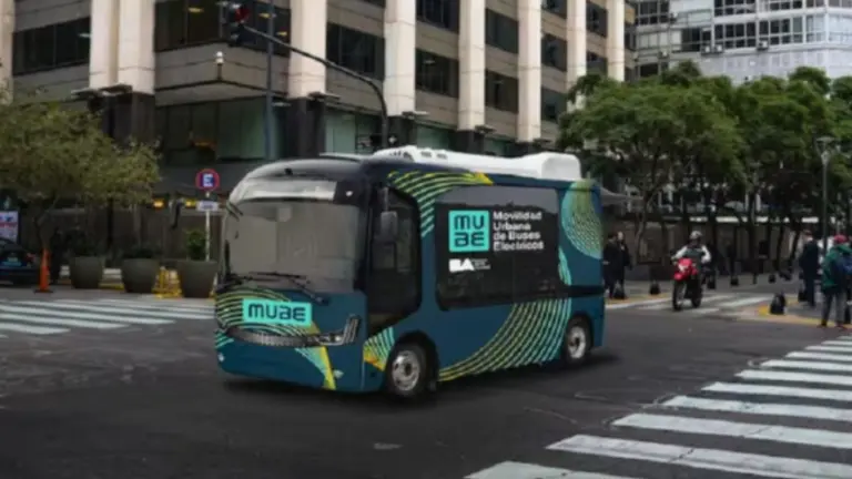 Cómo viajar en el nuevo colectivo eléctrico en Buenos Aires