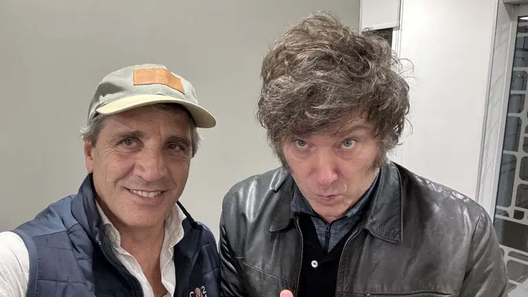 Luis Caputo y Javier Milei