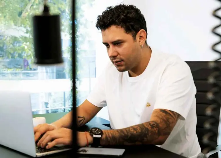 Capturan en México al propietario de agencia de turismo que estafó a más de 3.600 personas en Argentina