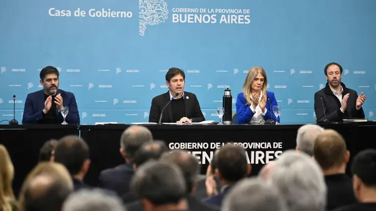 Axel Kicillof lanzó su propia fuerza política para hacer frente al gobierno de Javier Milei: "Movimiento Derecho al Futuro"