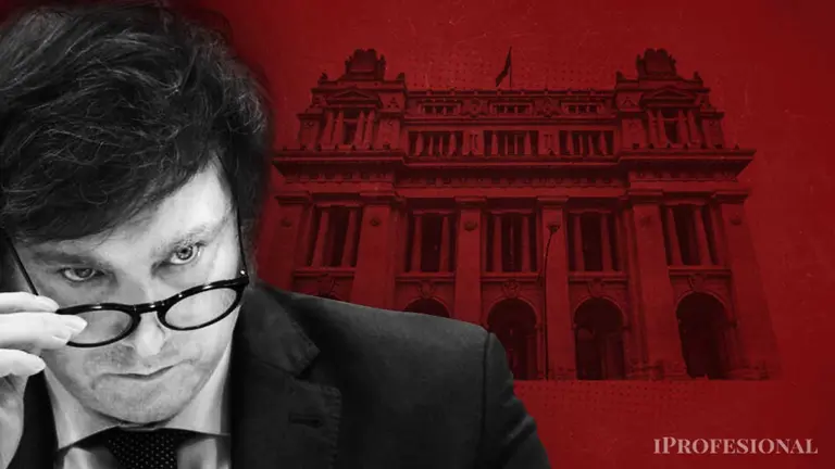 Efecto "barra brava": Milei consigue oxígeno político al denunciar desestabilización kirchnerista