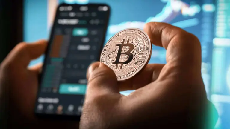 El precio del Bitcoin sube: cuál es el máximo que puede alcanzar, según expertos