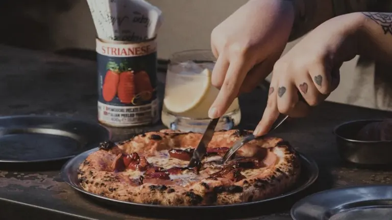 Pizzamanía 2025, pizzas no tradicionales, Salí del Molde