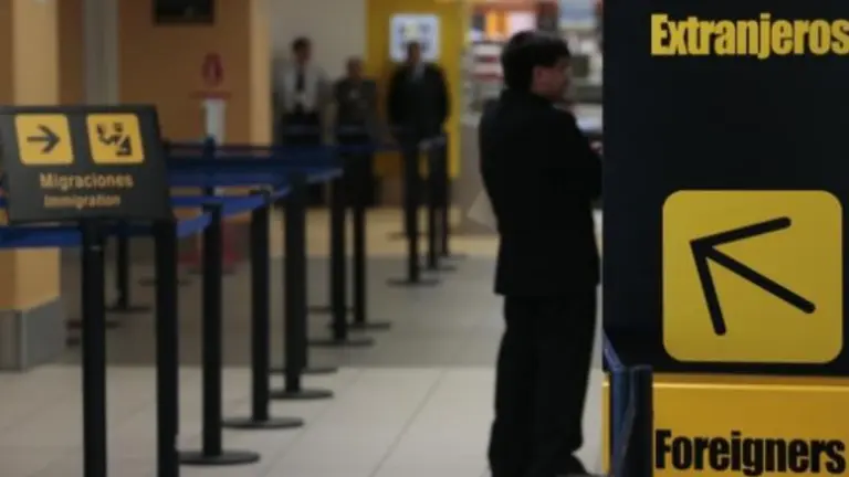 La decisión de México luego de un verano lleno de deportaciones a turistas latinos