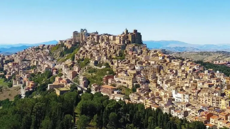 Comprar casas en Italia por 1 euro no es tan maravilloso como parece