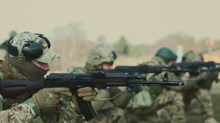 Cuánto cobran los argentinos que se suman al Ejército de Ucrania en la guerra con Rusia