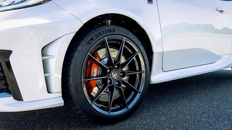 Cómo es el auto deportivo de Toyota que ya se puede reservar en Argentina